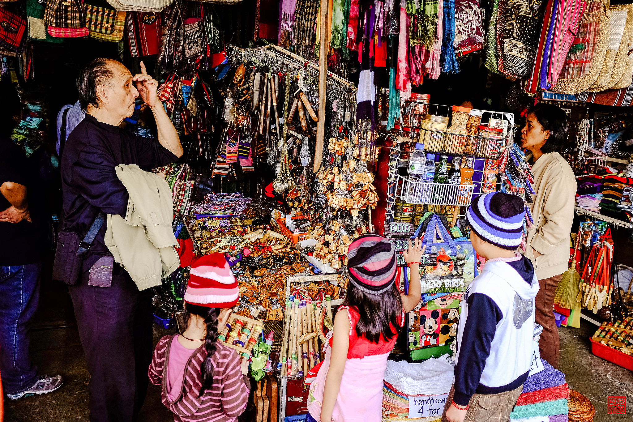 shopping in the Philippines