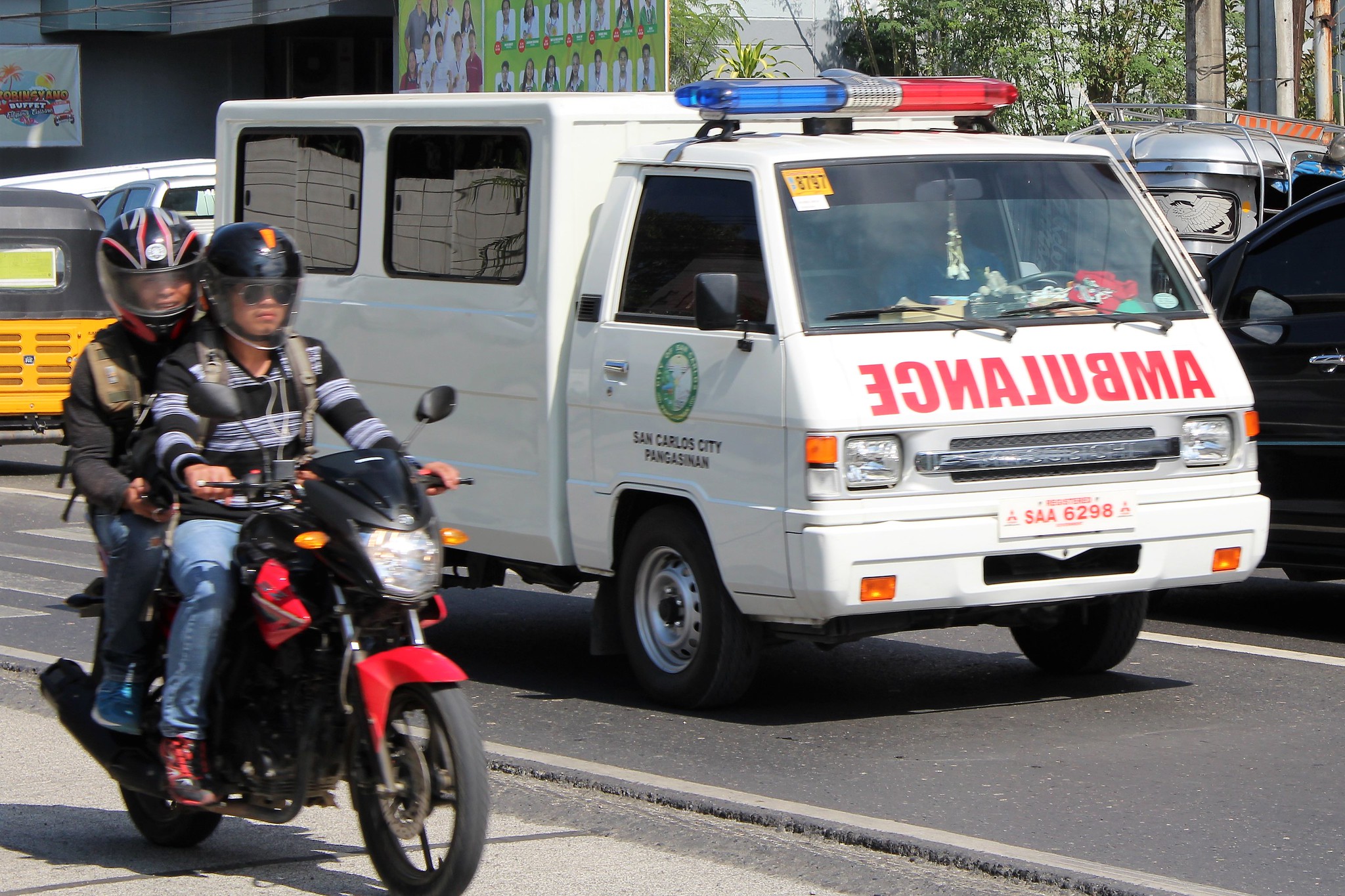 philippines with kids