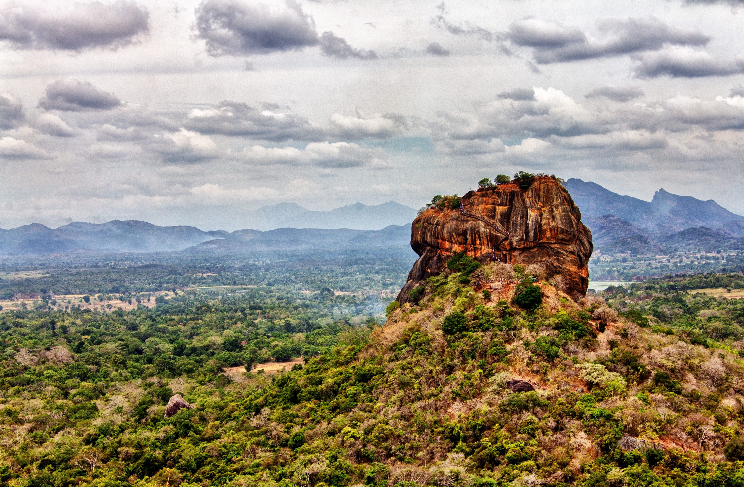 Sigiriya rock - places to visit in sri lanka