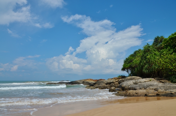 Benatota beach, one of the prettiest beaches in Sri Lanka