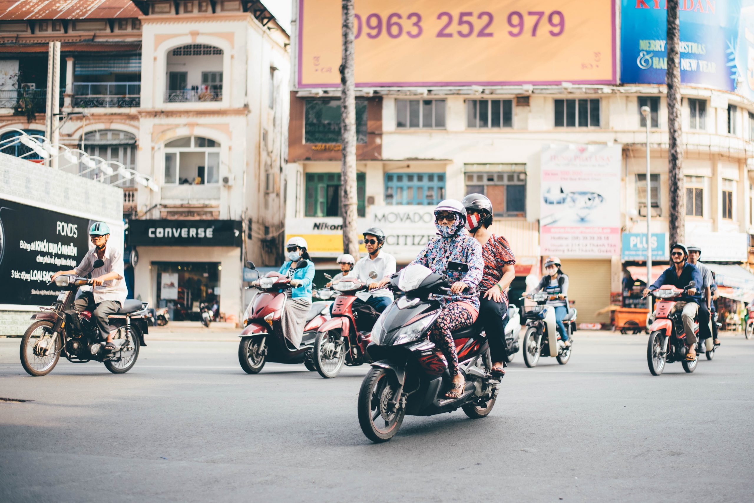 motorbikes in vietnam